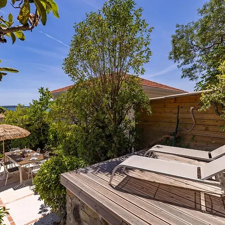 Villa Floralies By Interhome